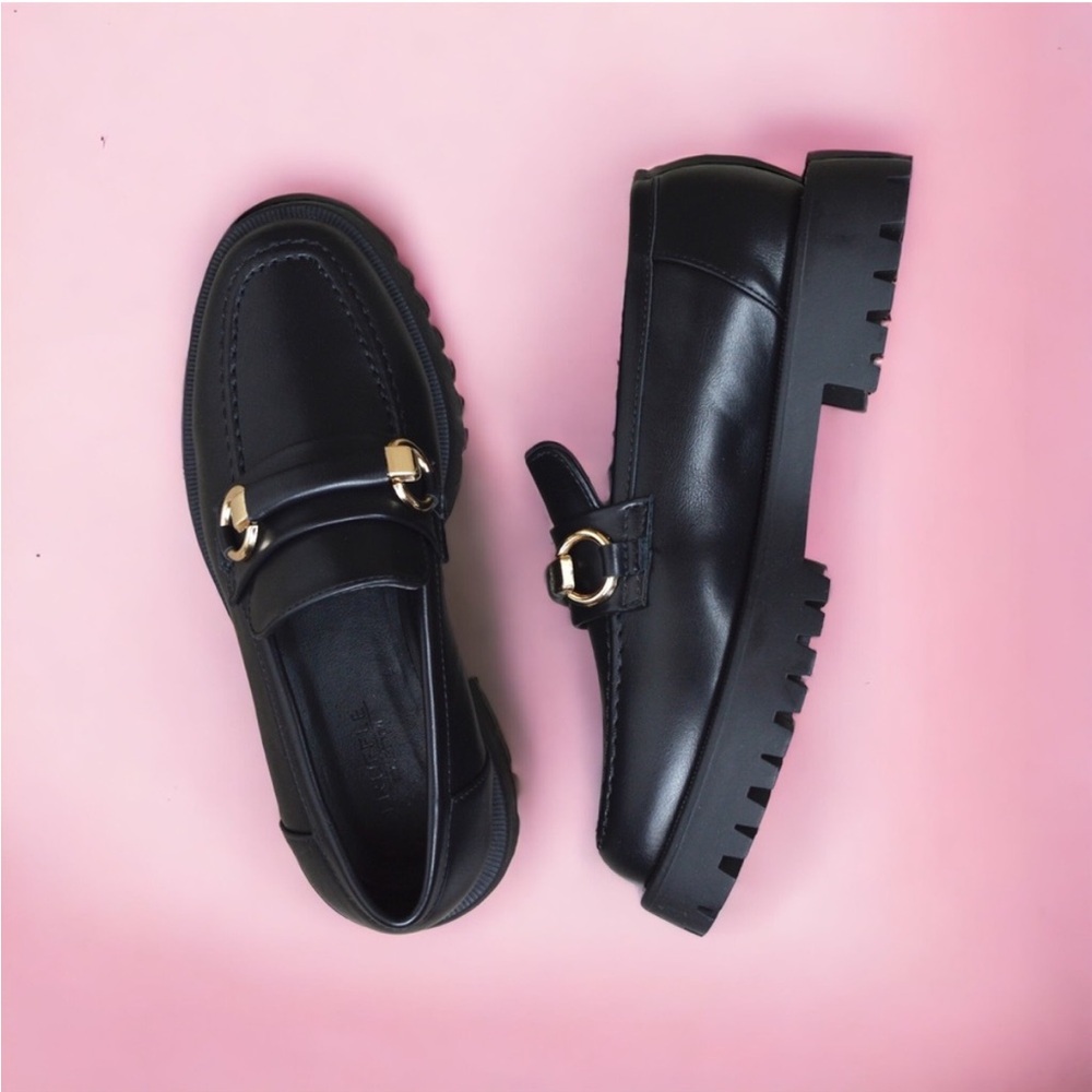 TRUFFLE Black Chunky Lug Sole Horsebit Loafers